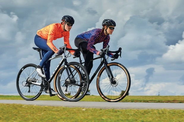 Outlet d'accessoires -Outlet d'accessoires 1 1