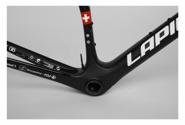 Produit Reconditionné - Cadre Lapierre Xelius SL Disque Champion Suisse Taille M Team Groupama-FDJ 3 Produit Reconditionné - Cadre Lapierre Xelius SL Disque Champion Suisse Taille M Team Groupama-FDJ – Image 3