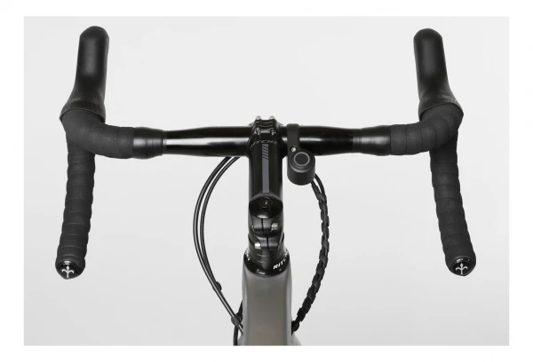 Vélo De Route Électrique Wilier Triestina Cento1 Hybrid Shimano Ultegra 11V 250 Wh 700 Mm Gris 2022 9 Vélo De Route Électrique Wilier Triestina Cento1 Hybrid Shimano Ultegra 11V 250 Wh 700 Mm Gris 2022 – Image 9