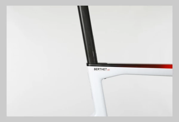 Produit Reconditionné - BMC Team Machine SLR01 Taille 56 'Clément Berthet' 4 Produit Reconditionné - BMC Team Machine SLR01 Taille 56 'Clément Berthet' – Image 4