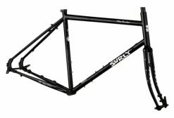 Cadre Surly Disc Trucker 26'' Noir