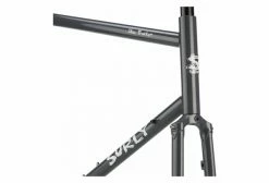 Cadre Surly Disc Trucker 26'' Noir -Outlet d'accessoires unnamed file 1406