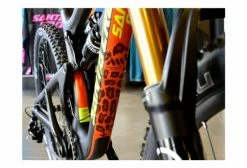 Kit Protection De Cadre ALL MOUNTAIN STYLE Honey Comb 9 Pcs - Cheetah -Outlet d'accessoires unnamed file 1689