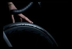 Pneu Route Pirelli P Zero Race TLR 700 Mm Tubeless Ready Souple TechWALL+ SmartEVO -Outlet d'accessoires unnamed file 1919