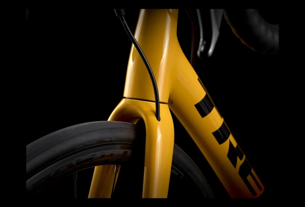 Vélo De Route Trek Émonda ALR 4 Shimano Tiagra 10V 700 Mm Jaune / Rouge 2022 4 Vélo De Route Trek Émonda ALR 4 Shimano Tiagra 10V 700 Mm Jaune / Rouge 2022 – Image 4