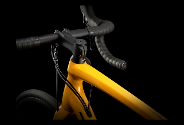 Vélo De Route Trek Émonda ALR 4 Shimano Tiagra 10V 700 Mm Jaune / Rouge 2022 5 Vélo De Route Trek Émonda ALR 4 Shimano Tiagra 10V 700 Mm Jaune / Rouge 2022 – Image 5