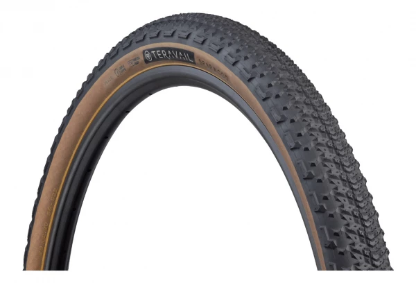 Pneu Gravel Teravail Sparwood 29'' Tubeless Ready Souple Light & Supple Flancs Beiges Tan 1 Pneu Gravel Teravail Sparwood 29'' Tubeless Ready Souple Light & Supple Flancs Beiges Tan