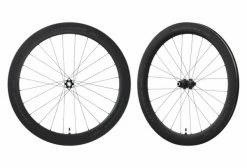 Paire De Roues Shimano Ultegra R8170 C60 700 Mm I 12x100-12x142 Mm I Centerlock