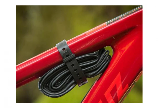 Sangle De Cadre OneUp EDC Gear Strap X2 3 Sangle De Cadre OneUp EDC Gear Strap X2 – Image 3