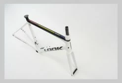 Produit Reconditionné - LOOK 785 HUEZ RS DISC PROTEAM WHITE -Outlet d'accessoires unnamed file 432