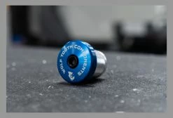 Expandeur Wolf Tooth Compression Plug With Integrated Spacer Stem Cap 1 1/8'' Bleu -Outlet d'accessoires unnamed file 5103