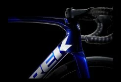 Vélo De Route Trek Emonda SL 5 Shimano 105 11V 700 Bleu 2023 Gris / Rouge 16 Vélo De Route Trek Emonda SL 5 Shimano 105 11V 700 Bleu 2023 Gris / Rouge -Outlet d'accessoires unnamed file 526