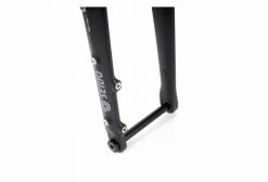 Fourche Seido MGV 27.5'' Disc | 12x100mm | Déport 53mm -Outlet d'accessoires unnamed file 581