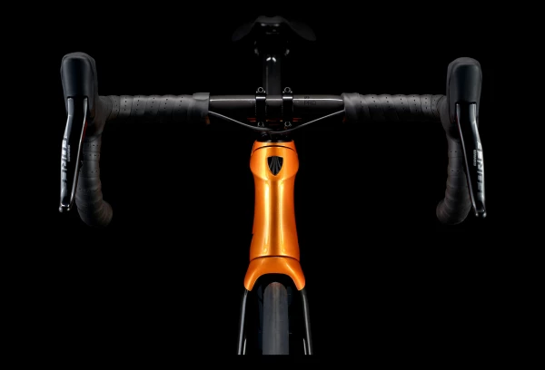 Vélo De Route Trek Emonda SL 7 Disc Sram Force ETap AXS 12V Carbon Smoke/Factory Orange 2022 2 Vélo De Route Trek Emonda SL 7 Disc Sram Force ETap AXS 12V Carbon Smoke/Factory Orange 2022 – Image 2