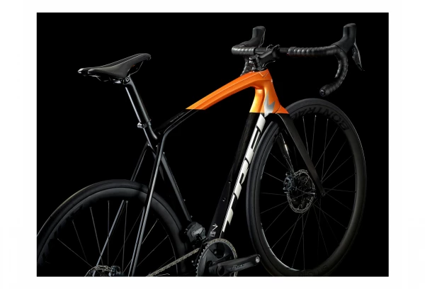 Vélo De Route Trek Emonda SL 7 Disc Sram Force ETap AXS 12V Carbon Smoke/Factory Orange 2022 6 Vélo De Route Trek Emonda SL 7 Disc Sram Force ETap AXS 12V Carbon Smoke/Factory Orange 2022 – Image 6