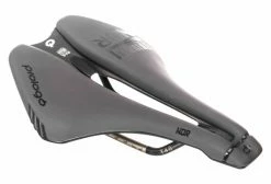 Selle Prologo Dimension | 4.0 | Hard Black Blanc / Noir -Outlet d'accessoires unnamed file 6444