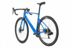 Vélo De Route BMC Roadmachine 01 One Sram Red ETap AXS 12V 700 Mm Bleu True 2023 16 Vélo De Route BMC Roadmachine 01 One Sram Red ETap AXS 12V 700 Mm Bleu True 2023 -Outlet d'accessoires unnamed file 671